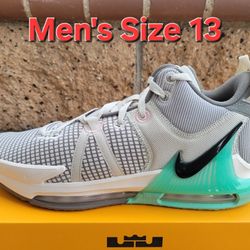 Nike LeBron Witness 7 Shoes Men's Size 13