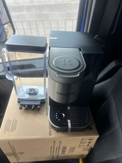 K-2550™ Medium Business Coffee Maker - Pour Over Water Reservoir