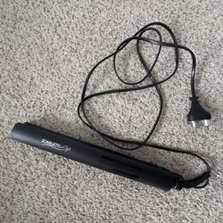 Hair straightener