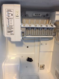 Refrigerator Icemaker Part