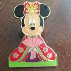 MINNIE MOUSE DISNEY Tokyo pin