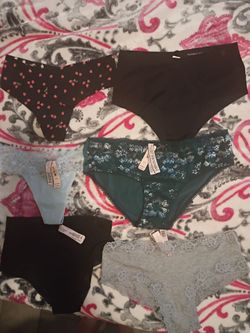 Victoria Secret panties bundle size Medium