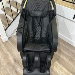 Massage Chair Excellent Condition