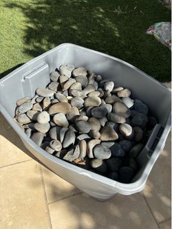 Mexican Beach Pebbles (approx 400-700 lbs total)