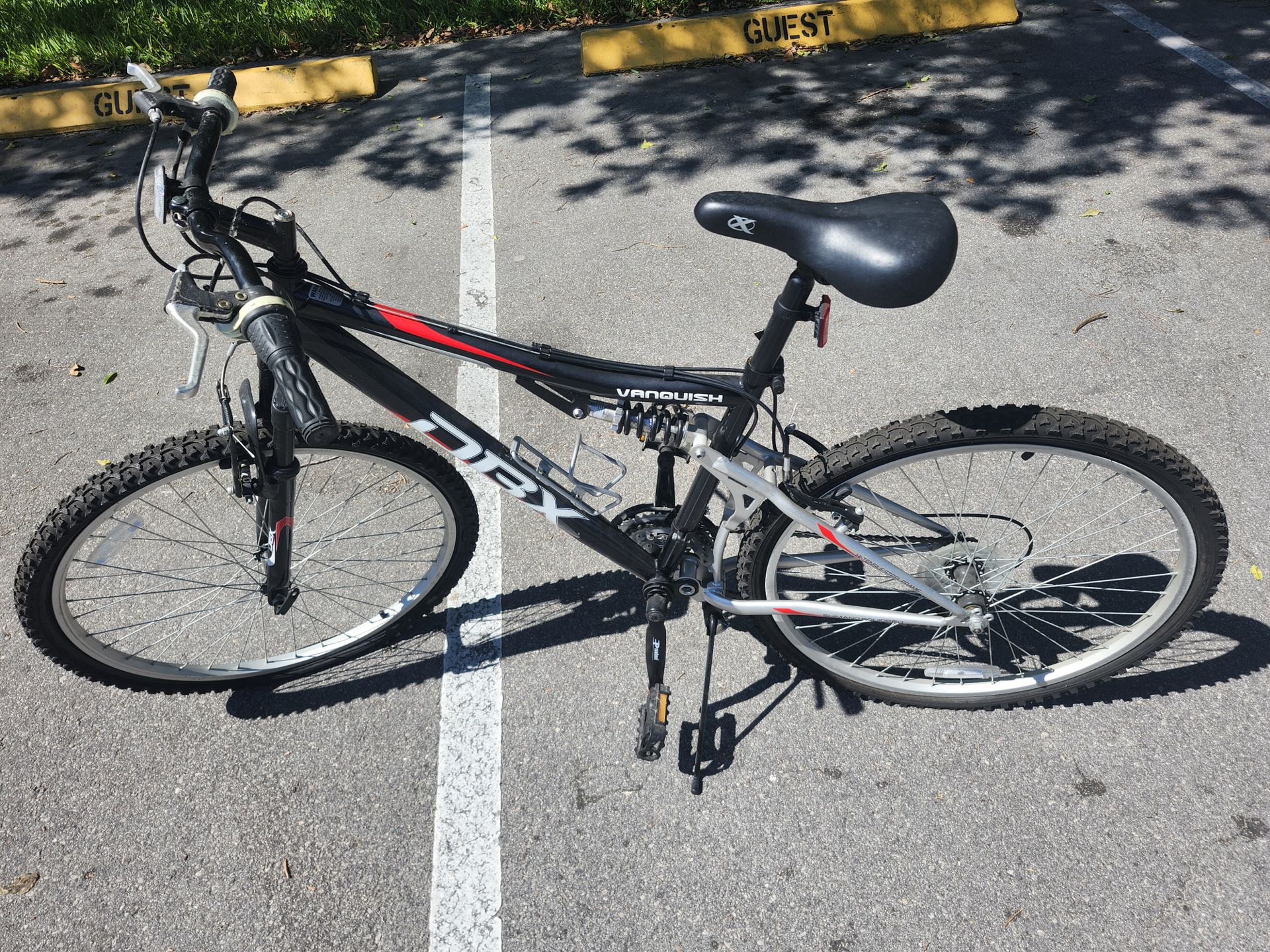 DBX Vanquish Full Suspension Mountain Bike