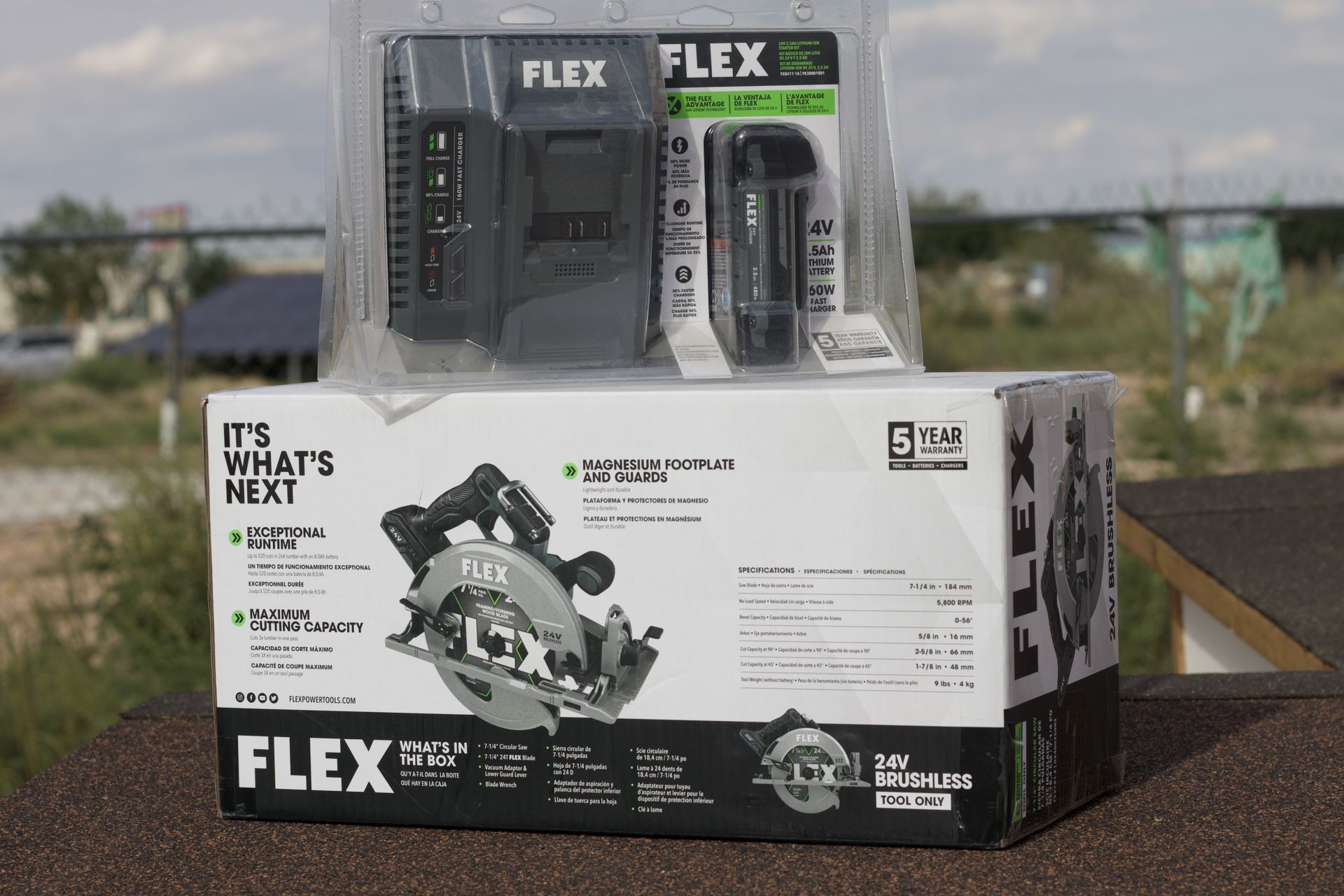 Brand New FLEX 24V Brushless 7-1/4” Circular Saw Kit!