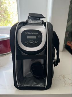 Baby Brezza Mini Pro w/ Travel Bag