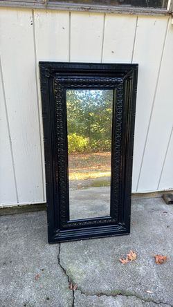 I don't need it anymore; it's beautiful, the glass doesn't have a single scratch, and it's ready for you.