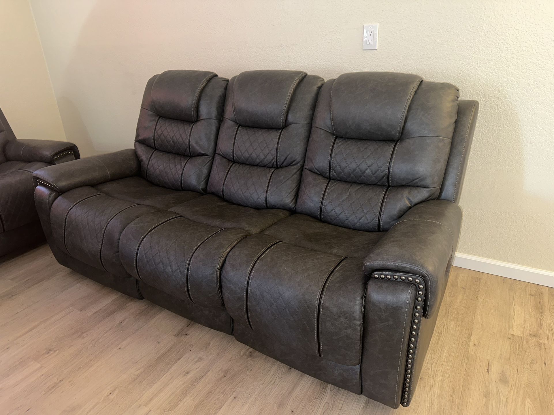 Recliner Leather Couches