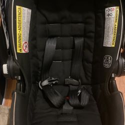 Infant Car seat With Newborn Pillow 