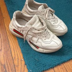 Gucci Shoes 