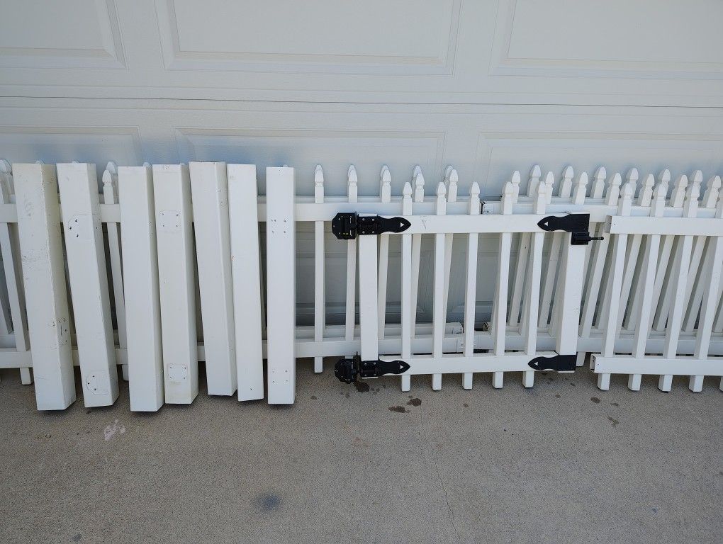 3 ft Tall Vinyl Picket Fence