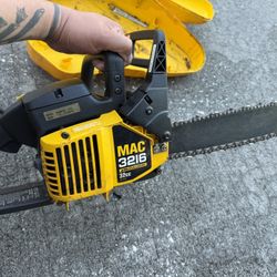 McCulloch MAC 3216 gas chainsaw in good condition.  • 32cc engine • Lightweight and easy to handle • Great for cutting firewood, branches, and small t
