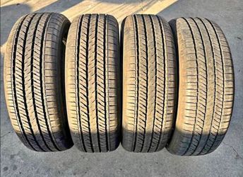 🎃 225 60 17 Bridgestone tires Con 80 de Vida Las 4