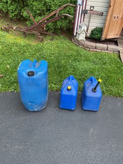 20+ gallons of kerosene with cans