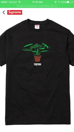 Supreme plant tee size small