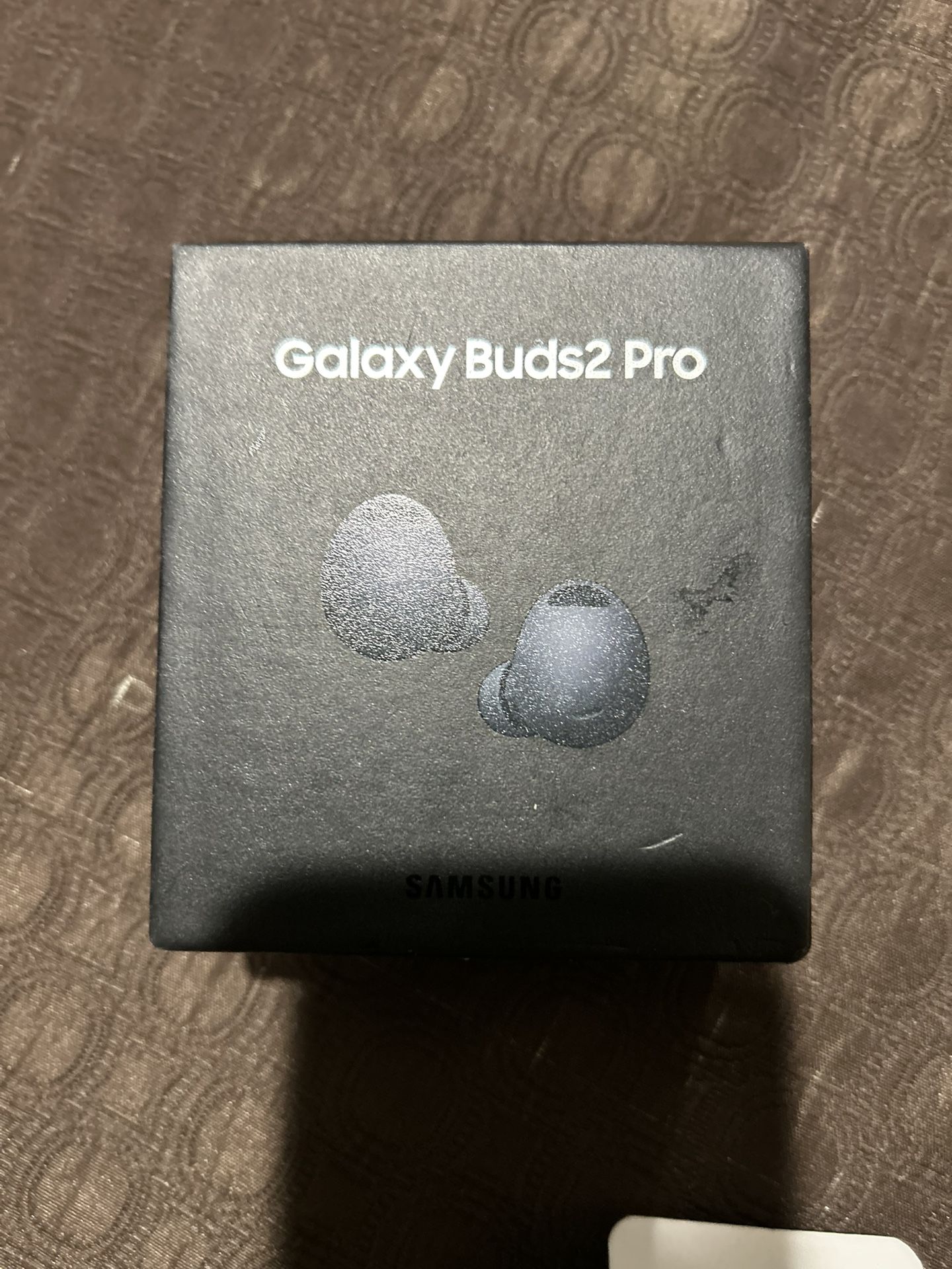 Beats earbuds