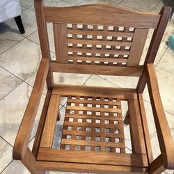 Indoor or outdoor Callippe’s chair