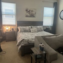 King Sized Bed Frame With Two Nightstands 