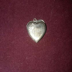 Beautiful Sterling Locket 