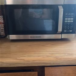 Black N Decker Microwave