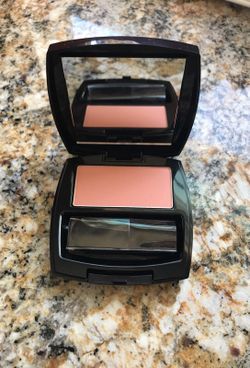 Avon luminous Blush