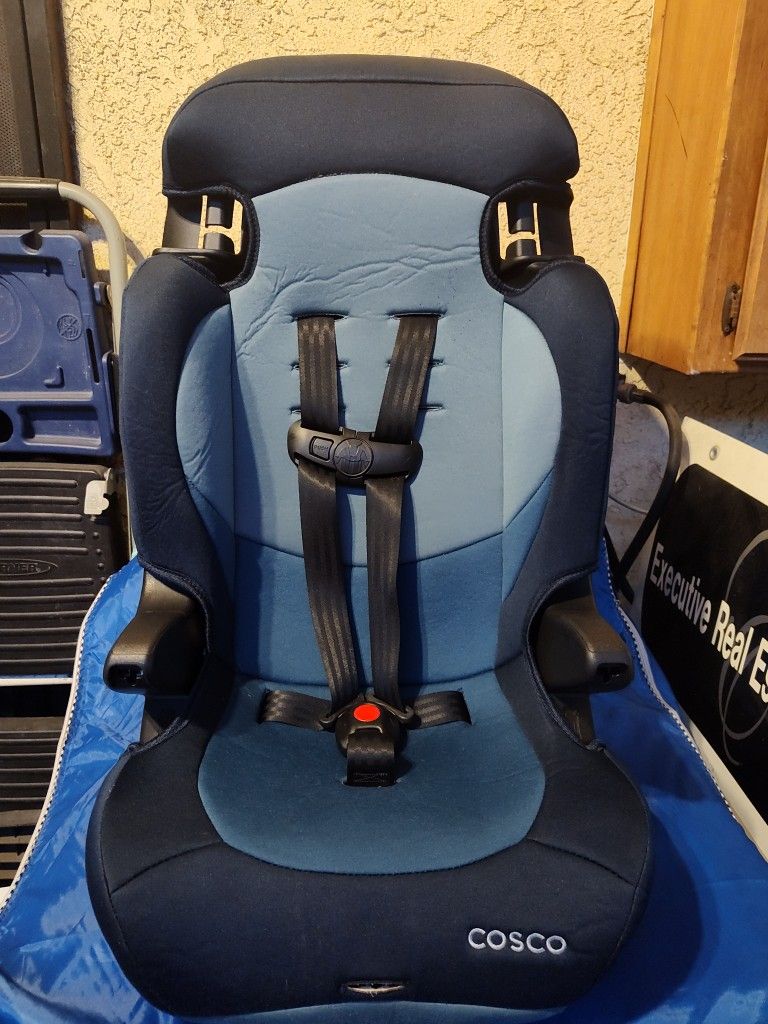 COSCO TODDLER BOOSTER SEAT