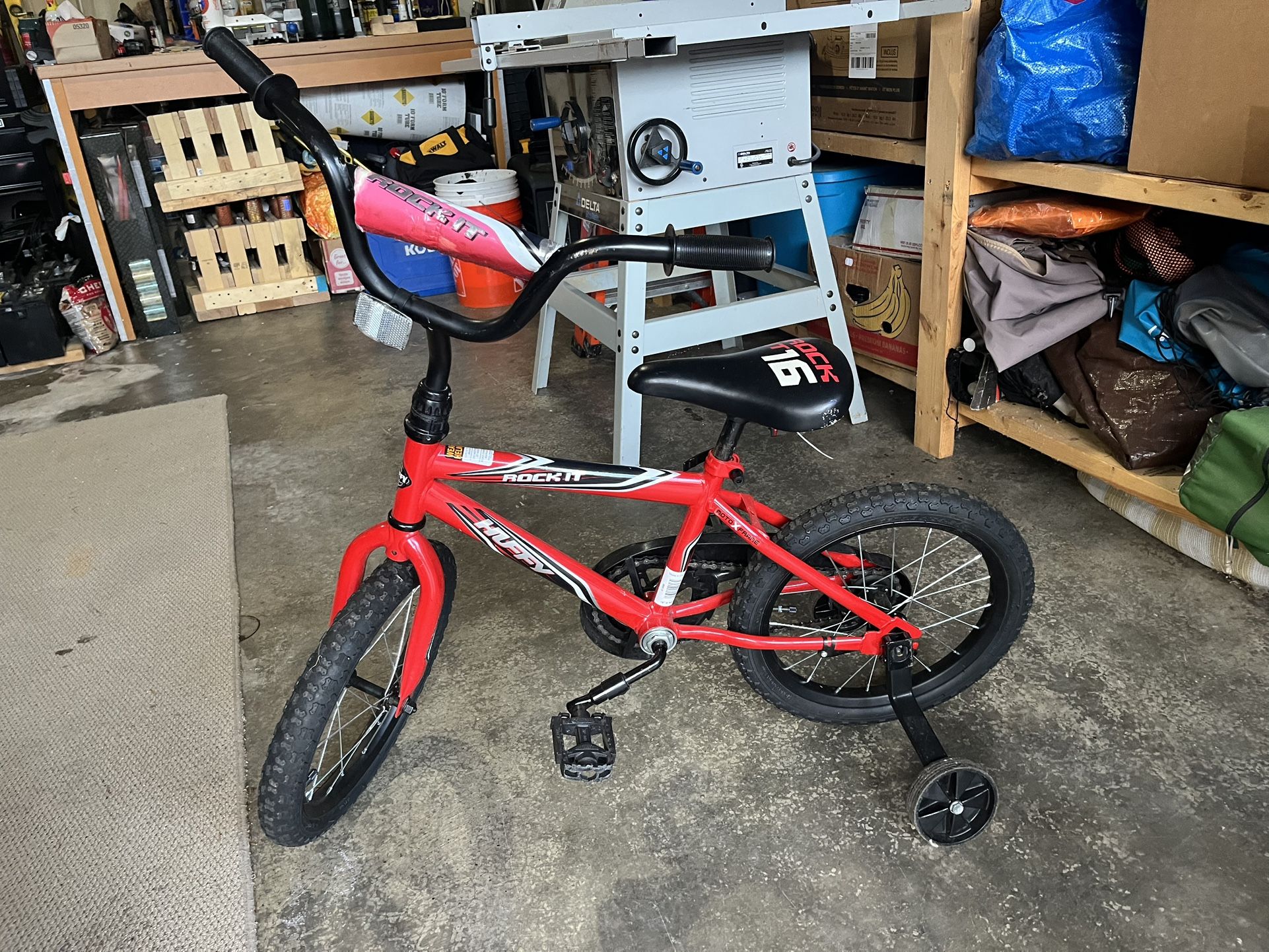 Children’s Huffy Bike With Training Wheels