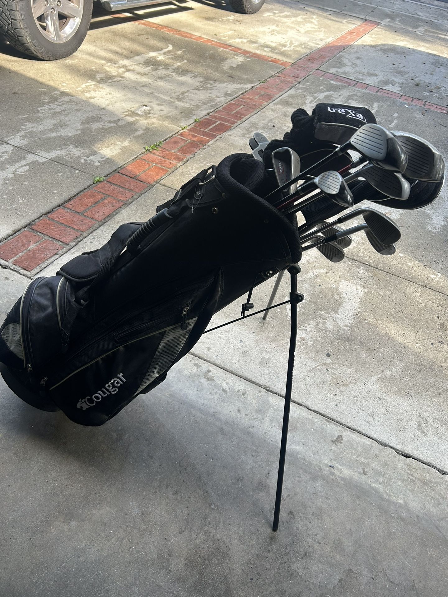 Golf Clubs And Bag Need Gone ASAP
