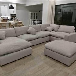 BEIGE OFF WHITE BRAND NEW SECTIONAL SAME DAY DELIVERY 