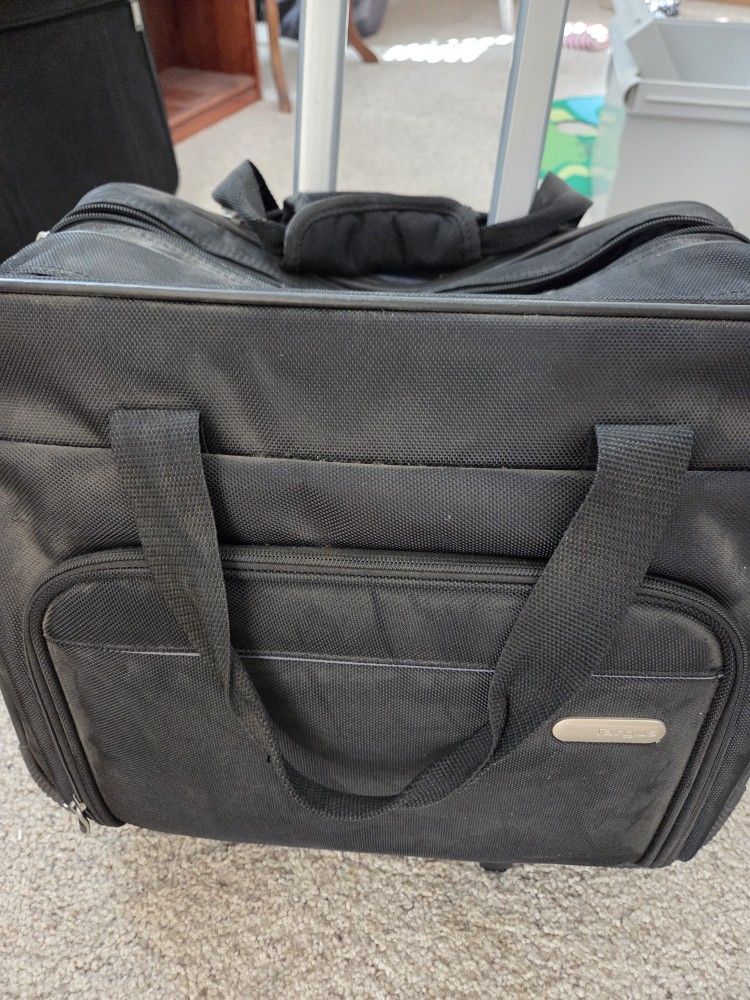 Rolling laptop bag/briefcase