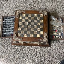 Vintage Azteca/Mayan Style Hand Made Chess Board With All Pieces 