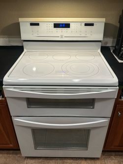 Kenmore Elite Appliance Package - Range/Oven/Stove, Dishwasher, Microwave