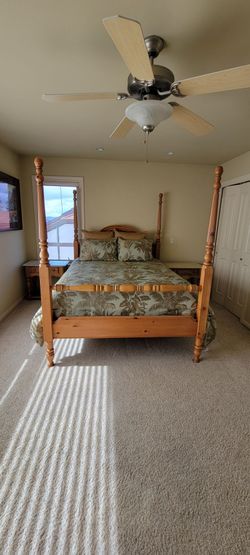 Queen Bedroom Set