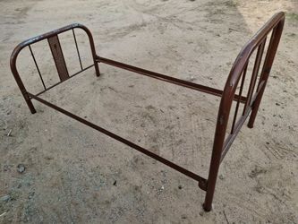 Vintage tubular steel single bedframe