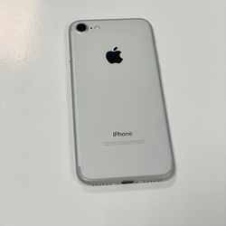 iPhone 7 Fully Unlocked 