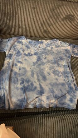 Blue Tie-Dye V-Neck T-Shirt