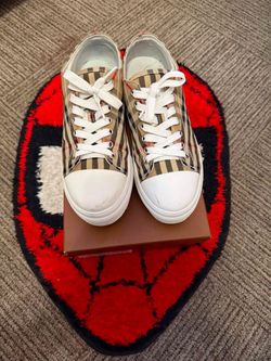 Burberry shoes