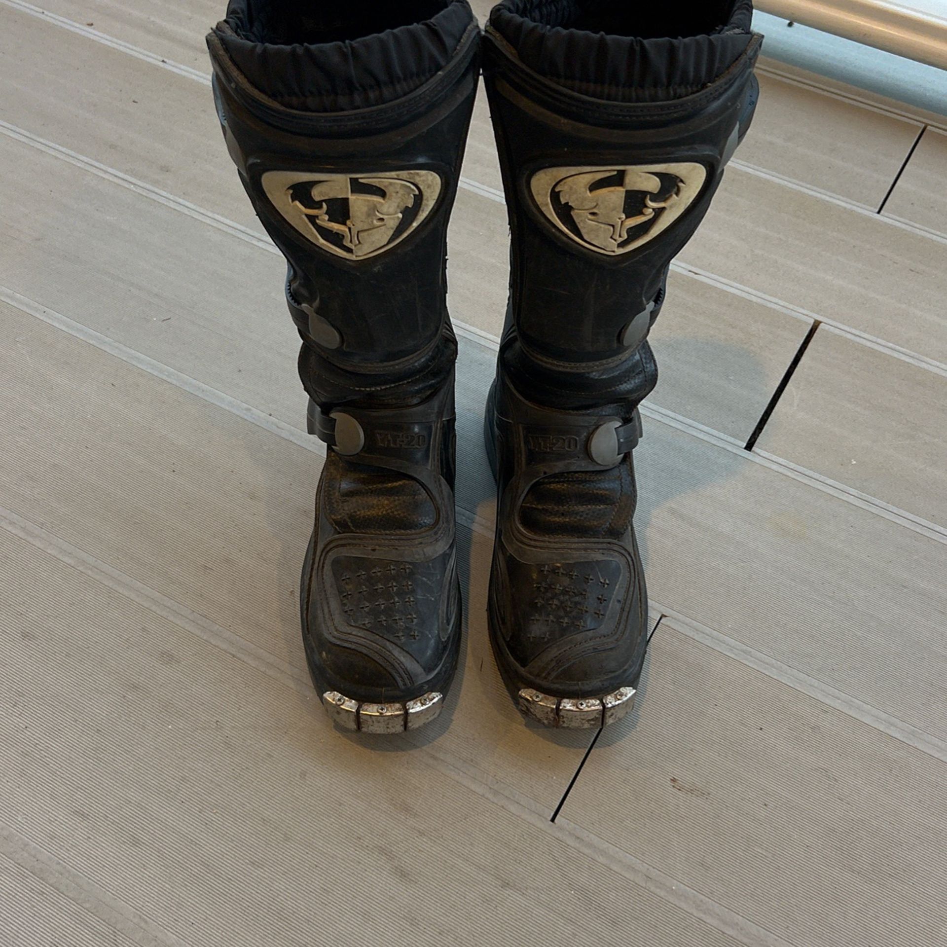 Thor Motocross- Kids Dirtbike Boots size 4 