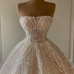 Wedding Dress .