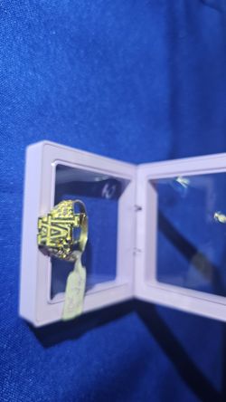 Anillo oro   10k  3.4g