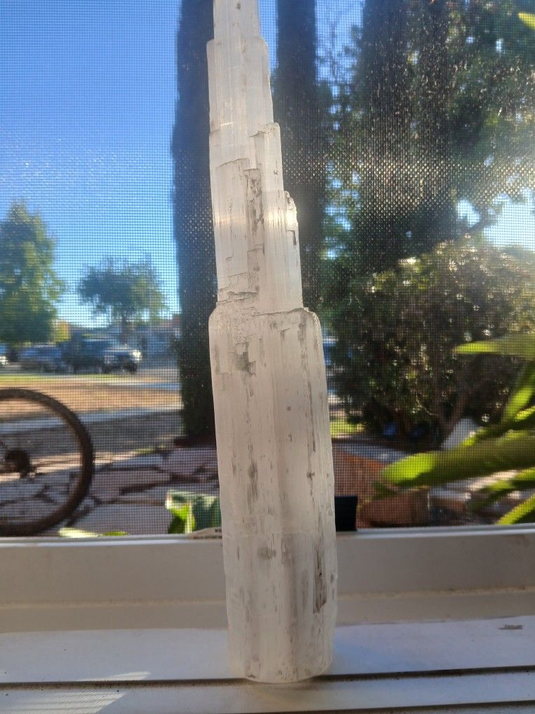 Selenite tower