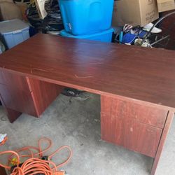 Mahogany wood office desk