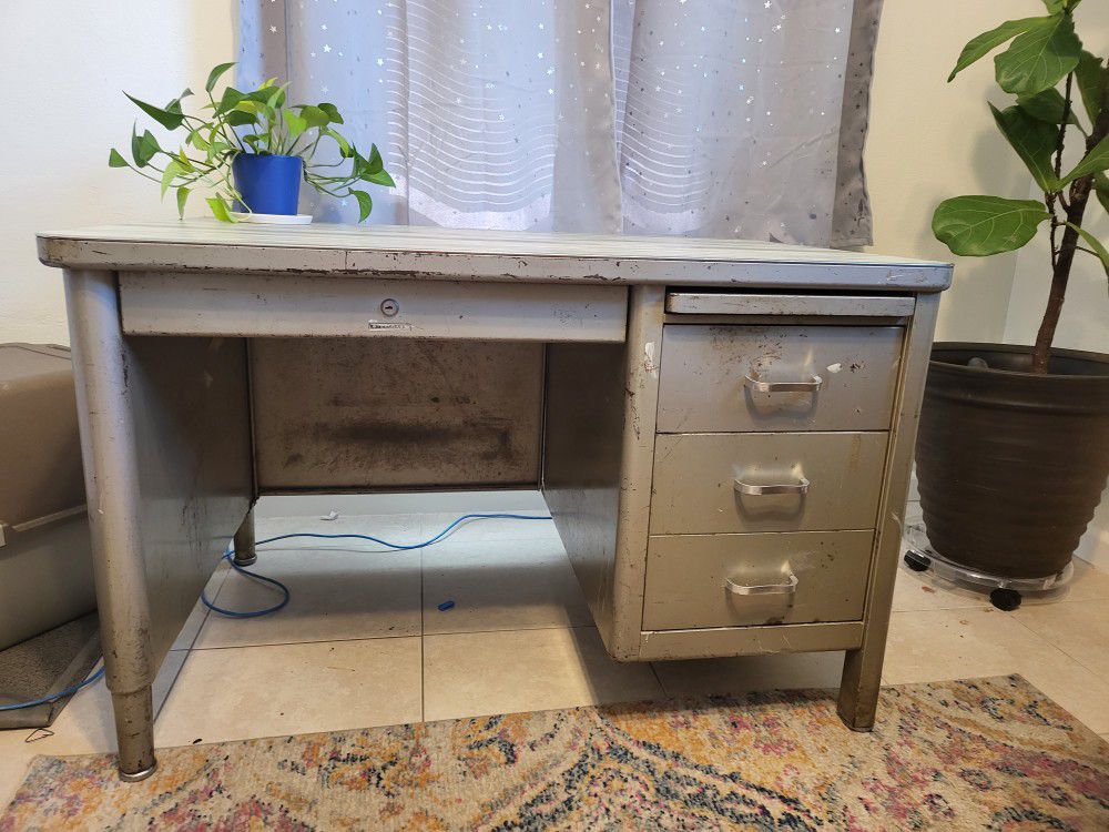 Vintage Steelcase Desk 