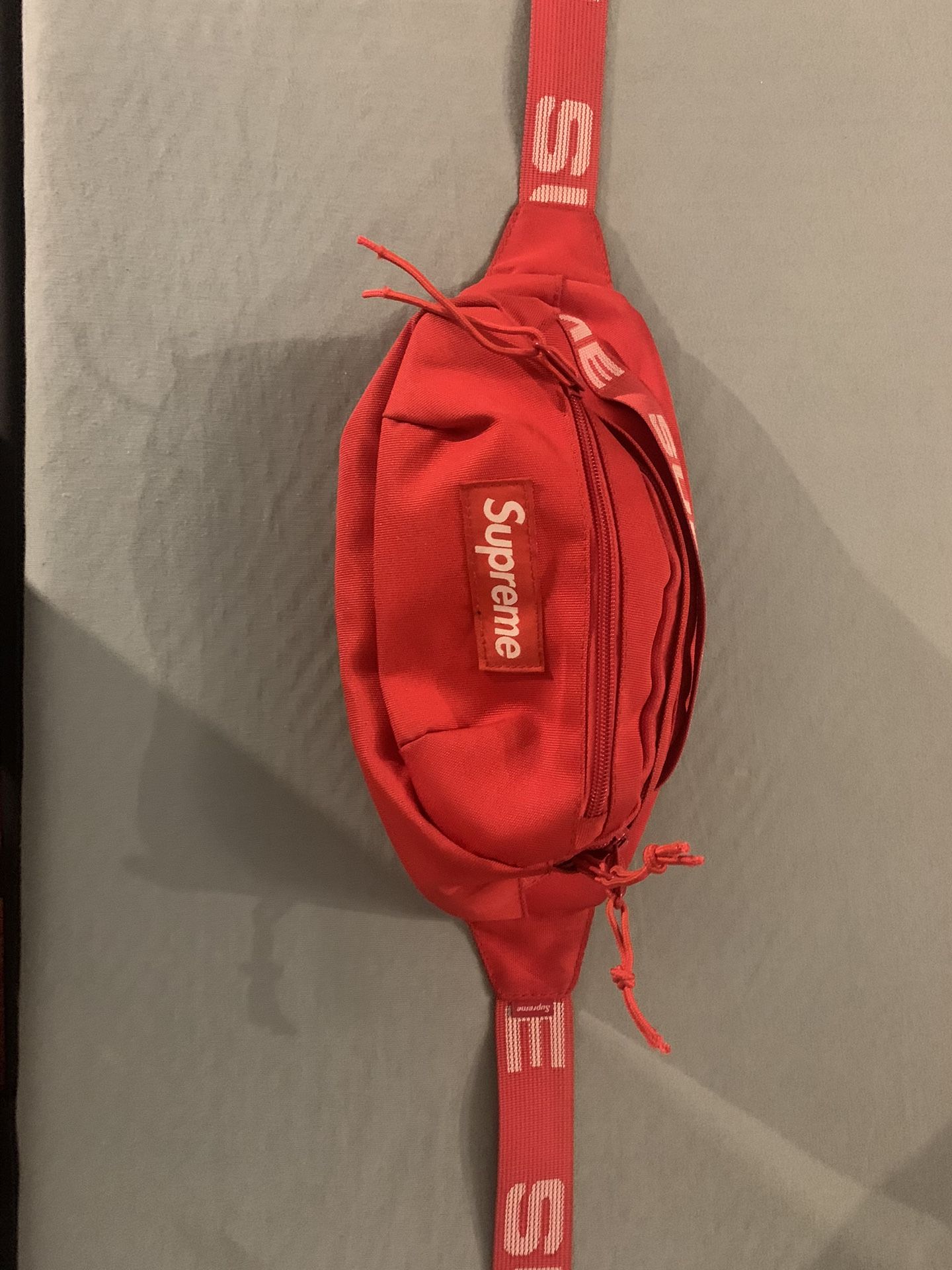 Supreme Fanny Pack 