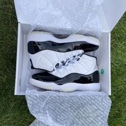 Jordan 11 Gratitude - size 10.5 (VNDS)
