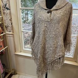 Tan Debbie Morgan Sweater Poncho Size medium
