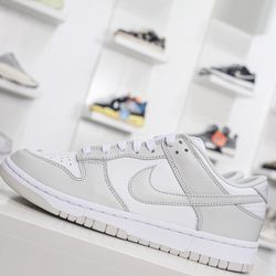 Nike Dunk Low Photon Dust 82