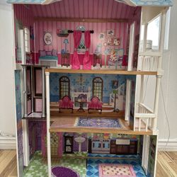 Doll’s House