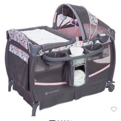 Used playpen/bassinet (pack n play)
